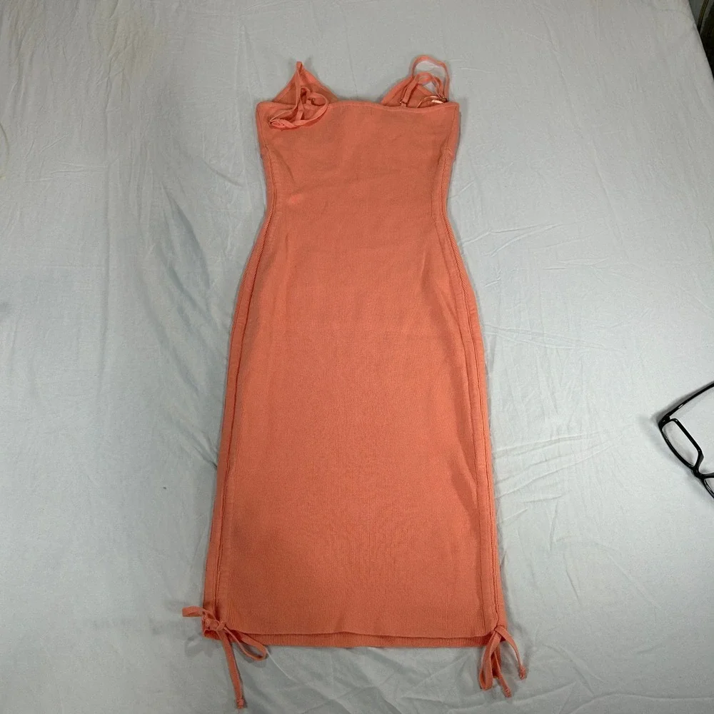 Love Tree Peach Ribbed Bodycon Cami Dress Small V-Neck Twist Front Side Ties - Picture 3 of 8